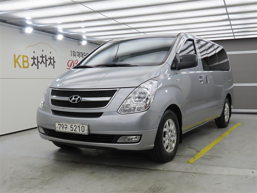 HYUNDAI Starex 2016 Plateado - Importación desde Corea - HF Imports Iquique - Foto 1