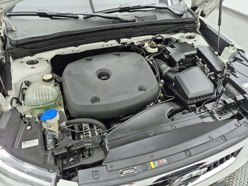 Volvo XC40 - Vista 6
