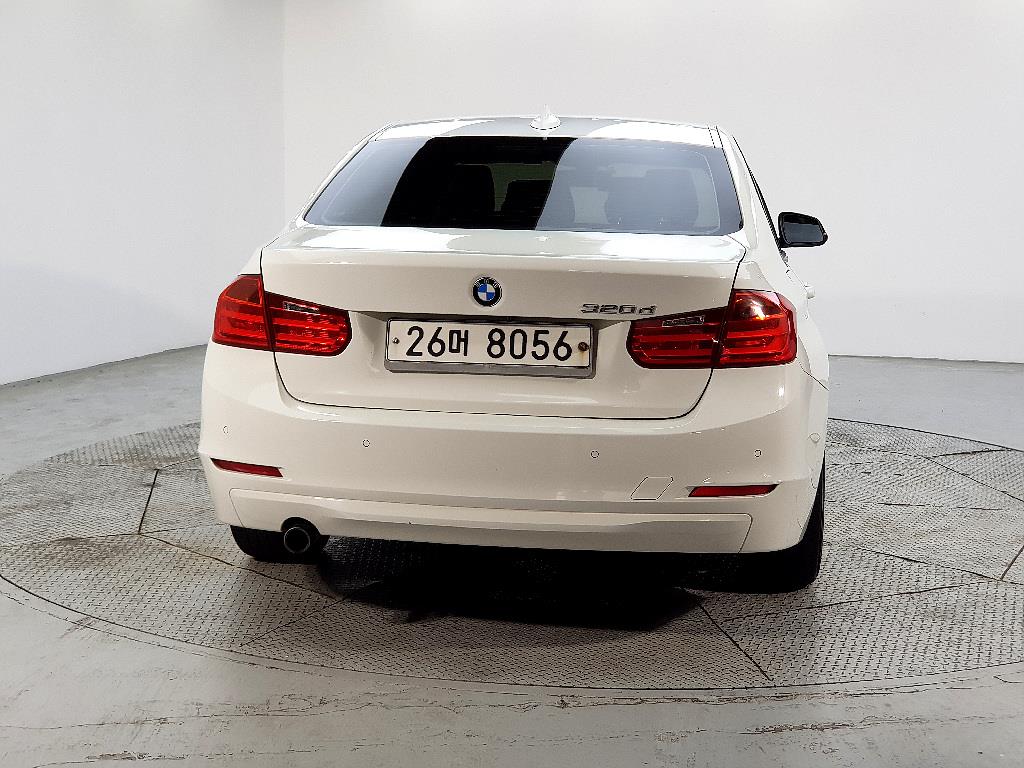 BMW 3 series - Vista 3