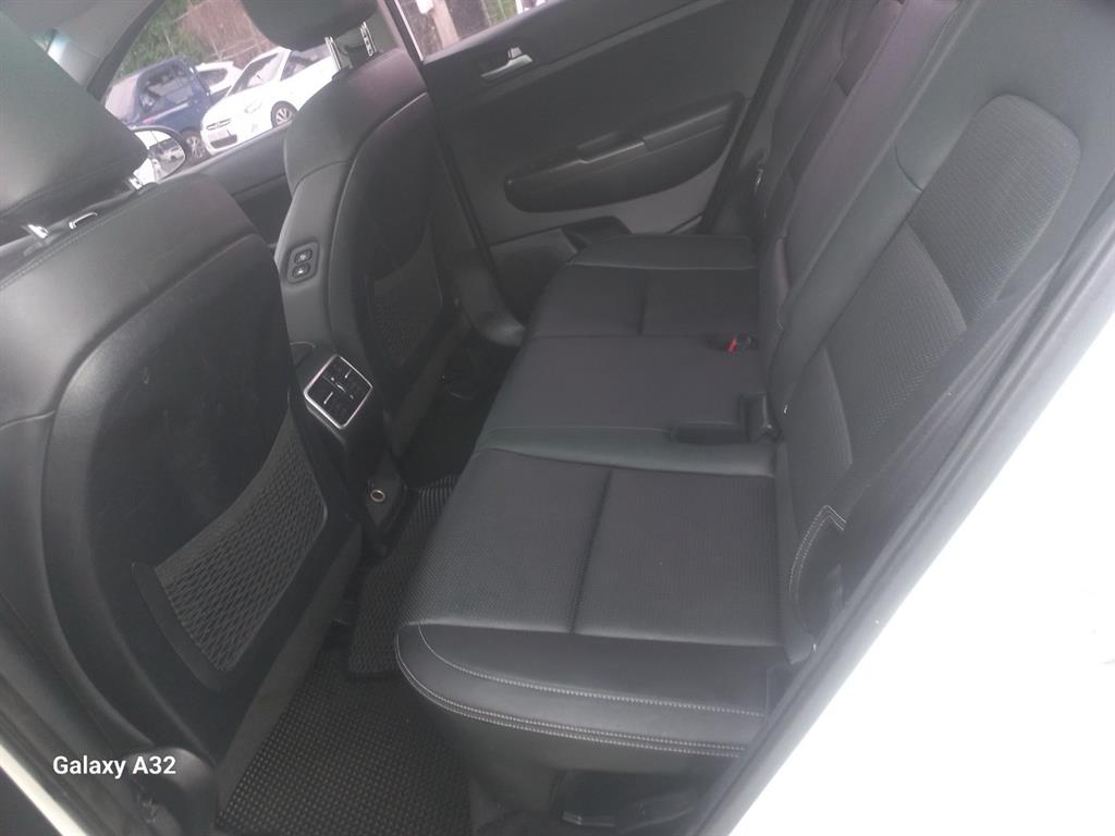 KIA Sportage - Vista 6