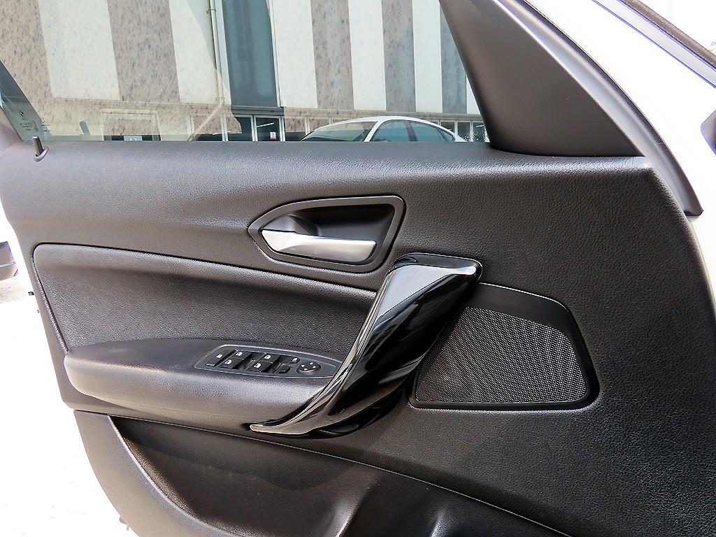 BMW 1 series - Vista 11