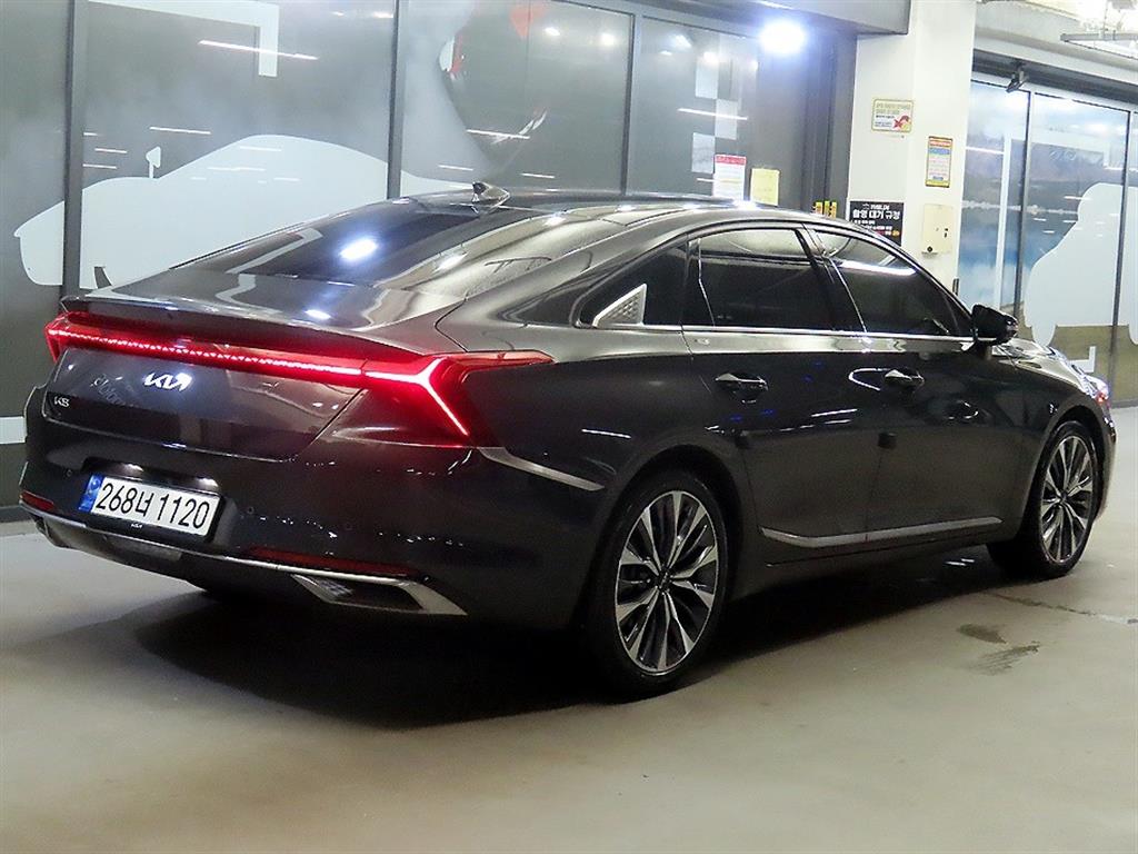 KIA K8 - Vista 4