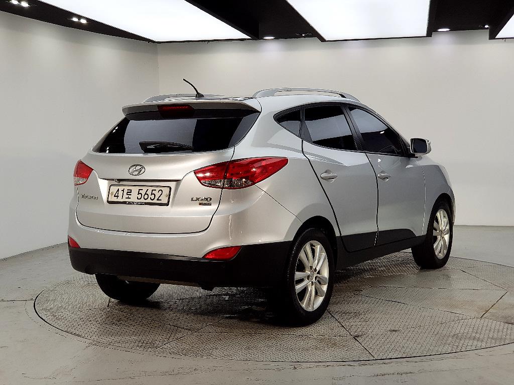 HYUNDAI Tucson - Vista 4