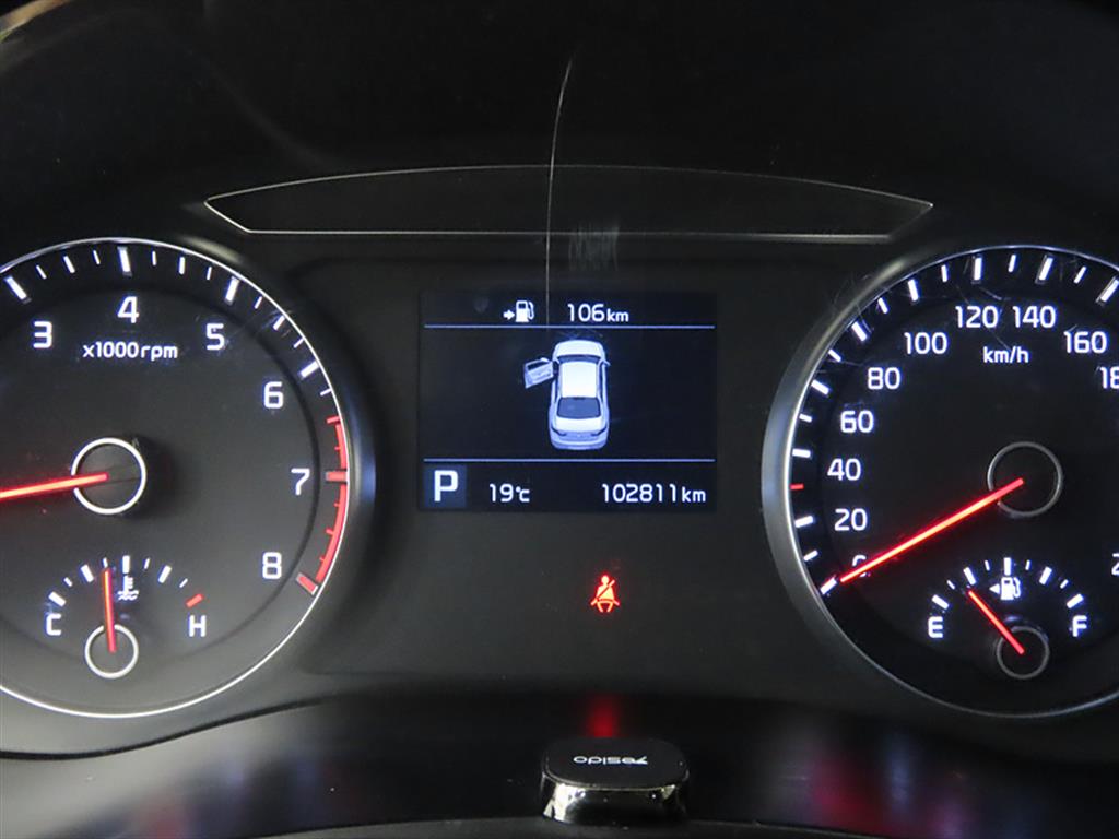 KIA K7 - Vista 9