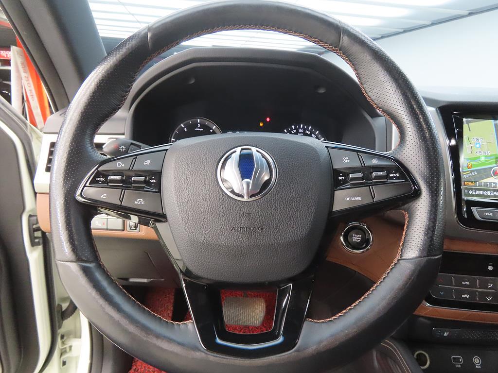 Ssangyong Rexton - Vista 8