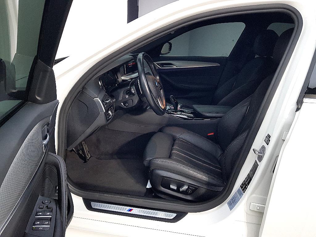 BMW 5 Series - Vista 8