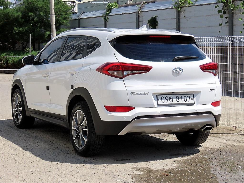 HYUNDAI Tucson - Vista 3