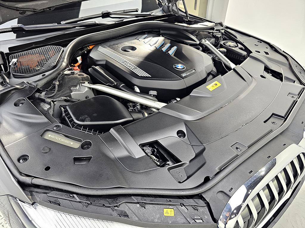 BMW 7 Series - Vista 6