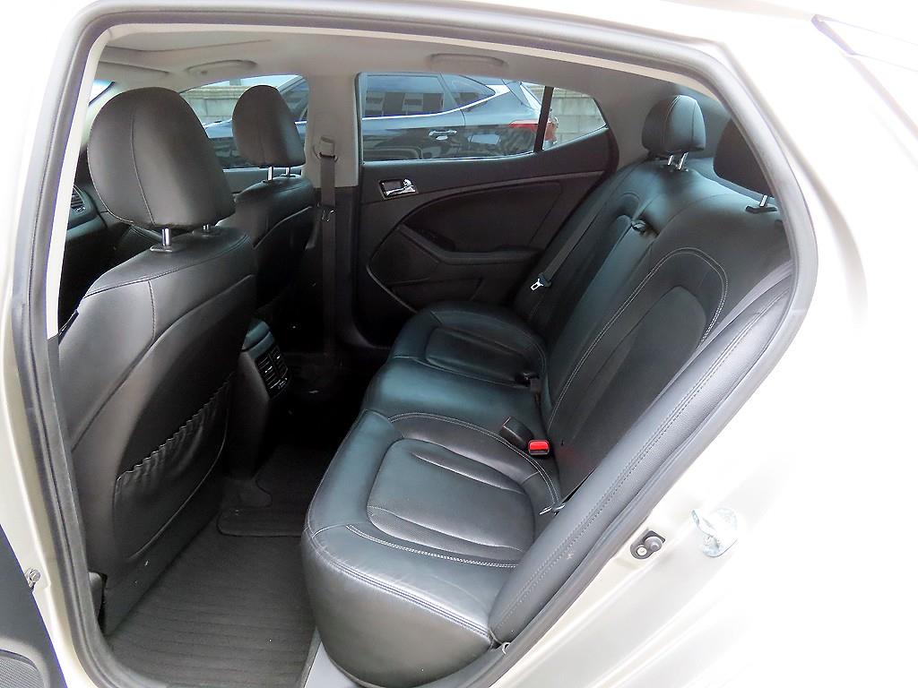 KIA K5 - Vista 5