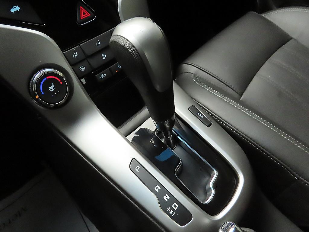 Chevrolet Cruise - Vista 10