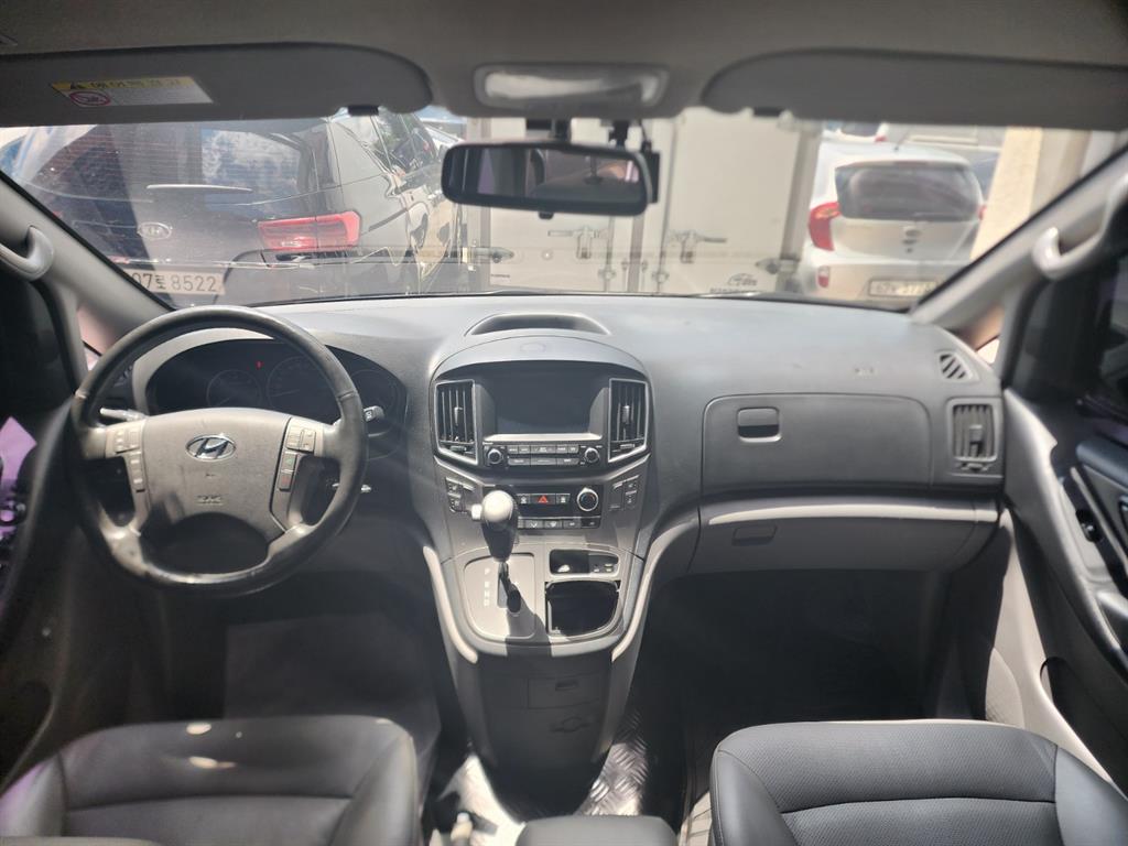 HYUNDAI Starex 2017 Gris - Importación desde Corea - HF Imports Iquique - Foto 15