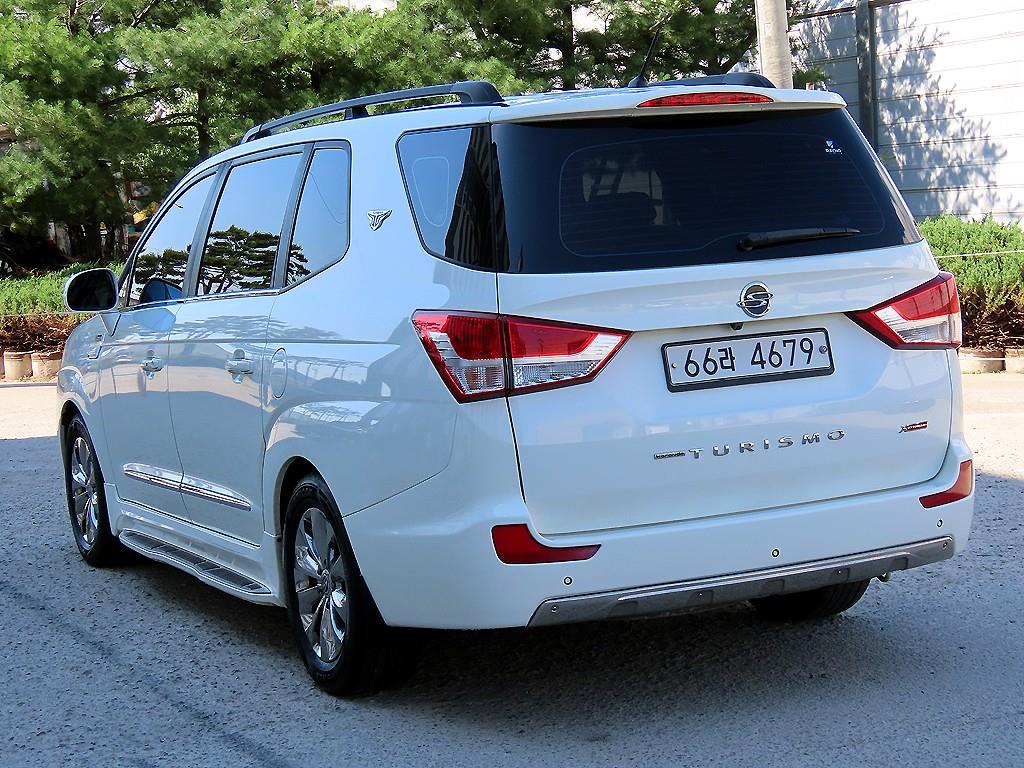 Ssangyong Korando - Vista 3