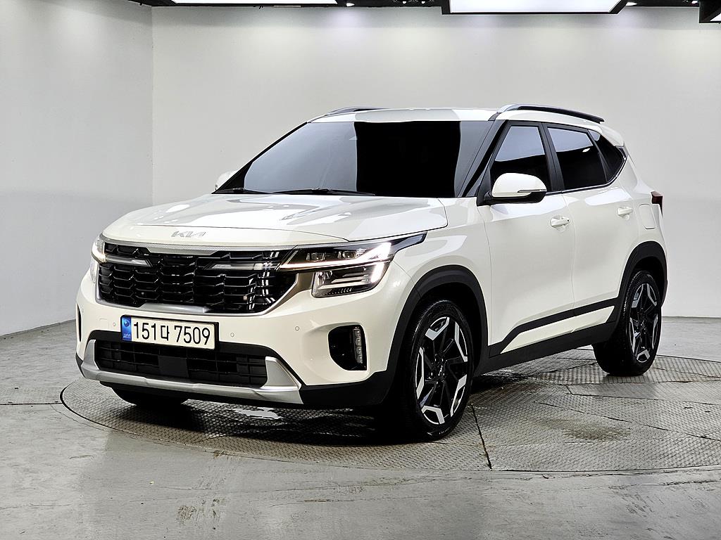 KIA Seltos 2023 Blanco - Importación desde Corea - HF Imports Iquique - Foto 1