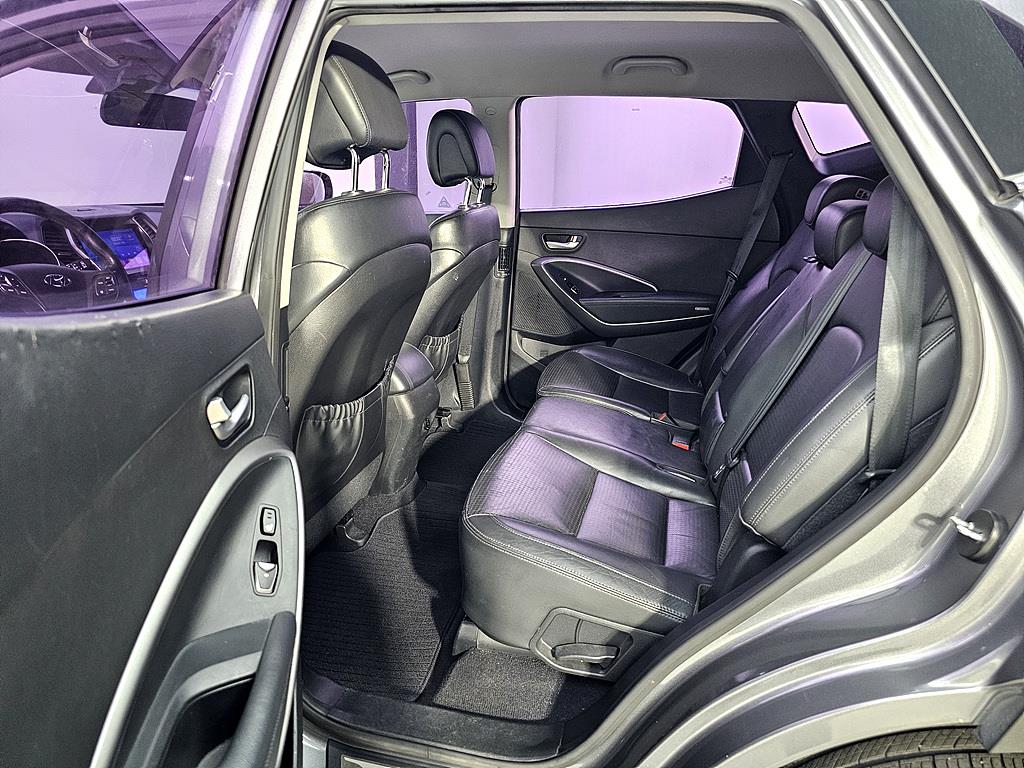 HYUNDAI Santa Fe - Vista 9