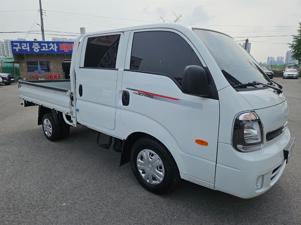 Small Truck Cargo (small) - Vista 3