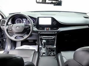 HYUNDAI Grandeur - Vista 10