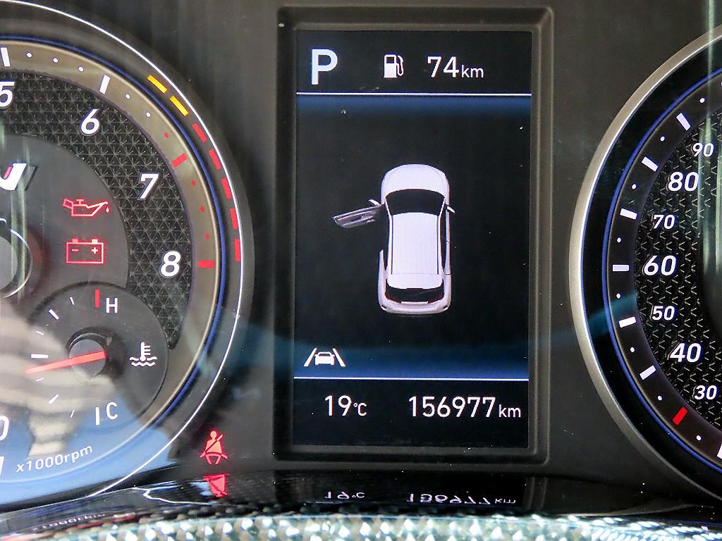 HYUNDAI Veloster - Vista 9