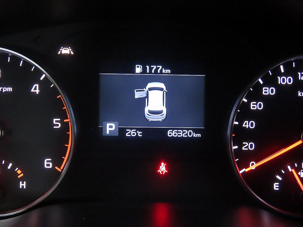KIA Sportage - Vista 9