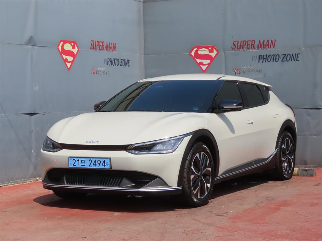 KIA EV6 2023 the color of pearl - Importación desde Corea - HF Imports Iquique - Foto 1