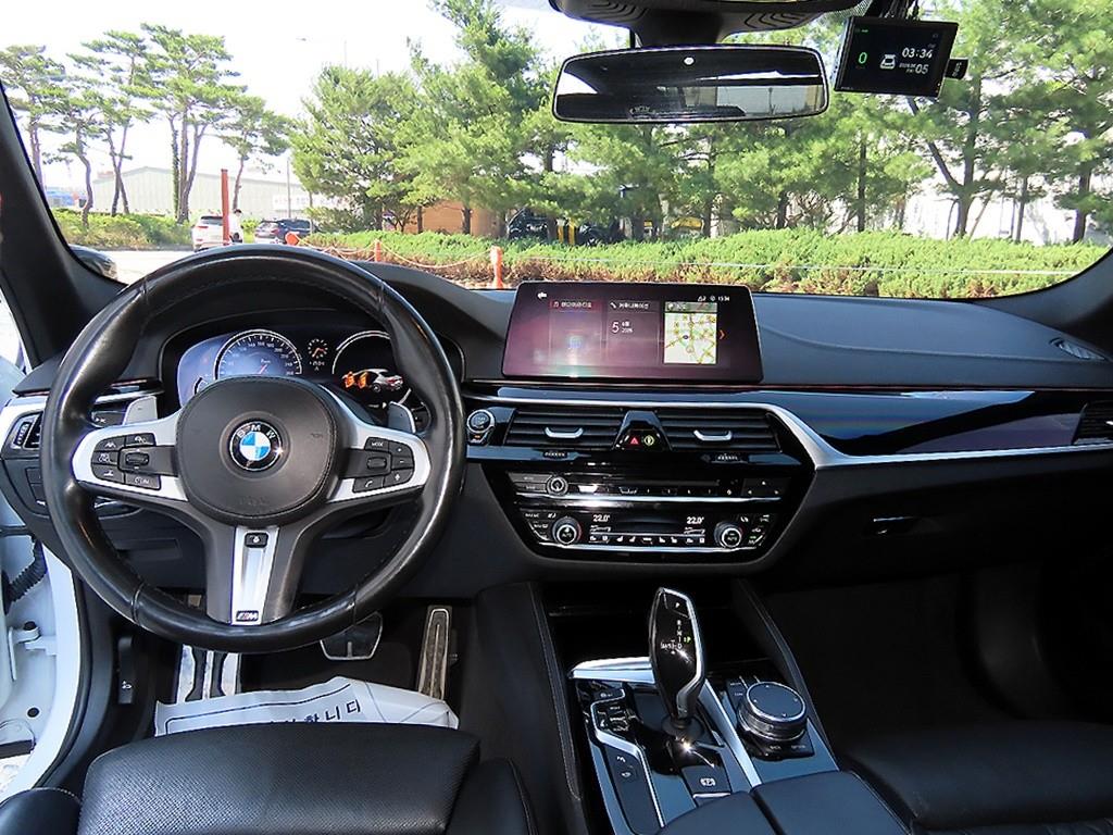 BMW 5 Series - Vista 7