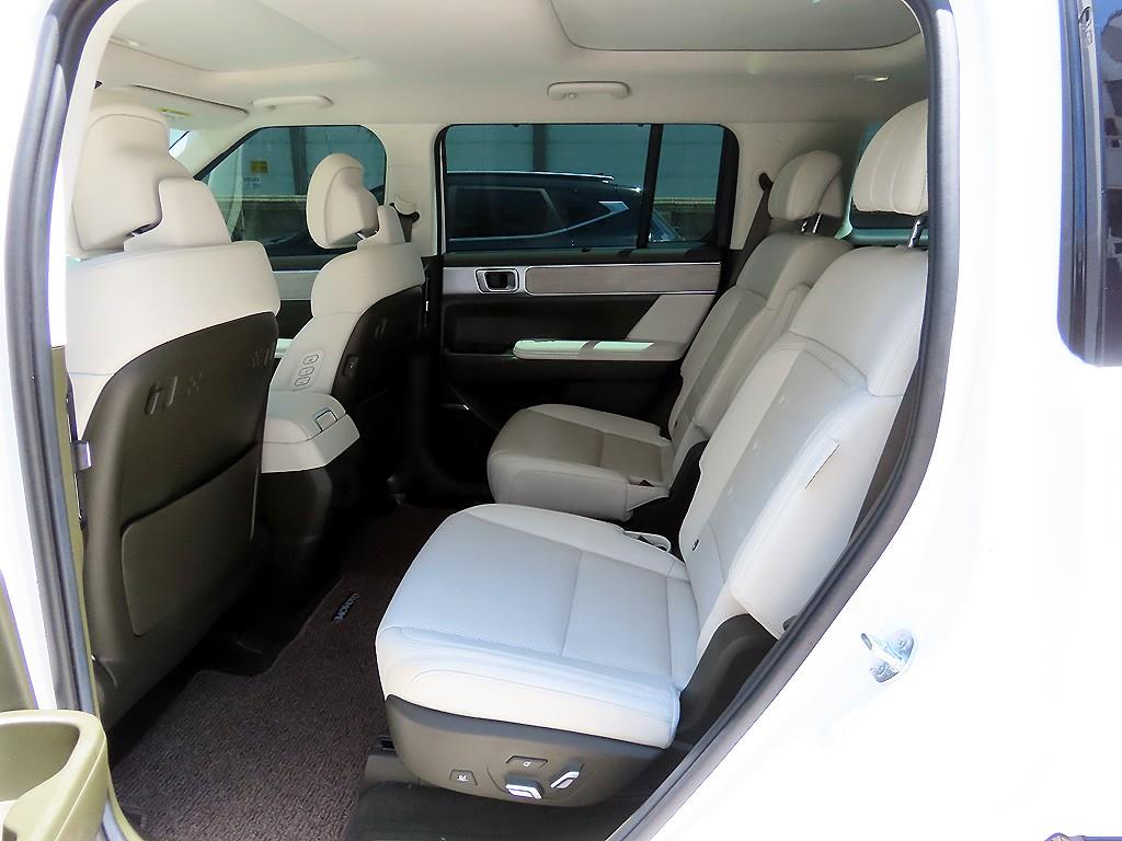 HYUNDAI Santa Fe - Vista 6