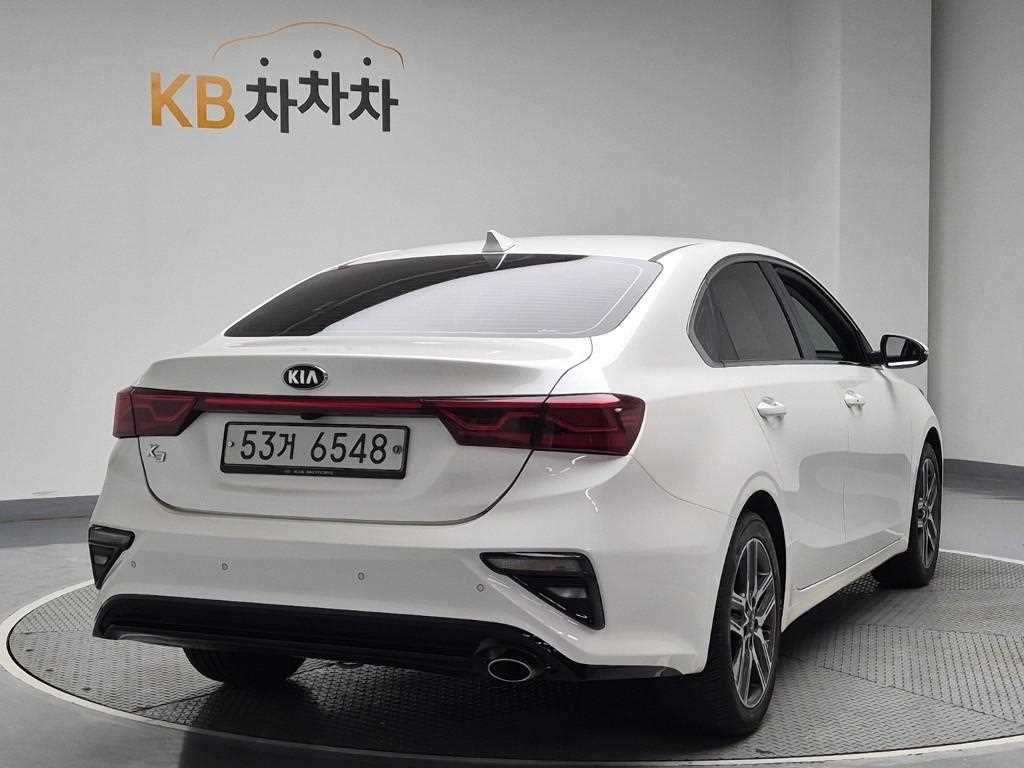 KIA K3 - Vista 3