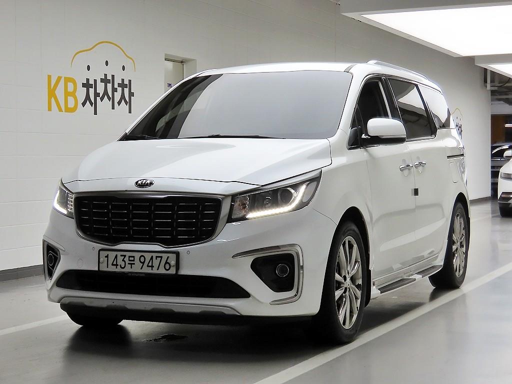 KIA Carnival - Vista 2