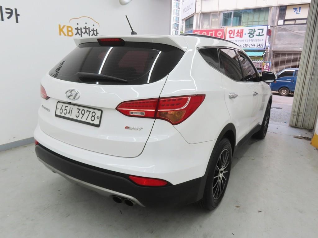 HYUNDAI Santa Fe - Vista 3