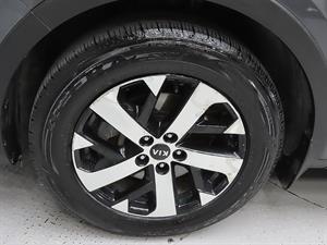 KIA Sorento - Vista 10