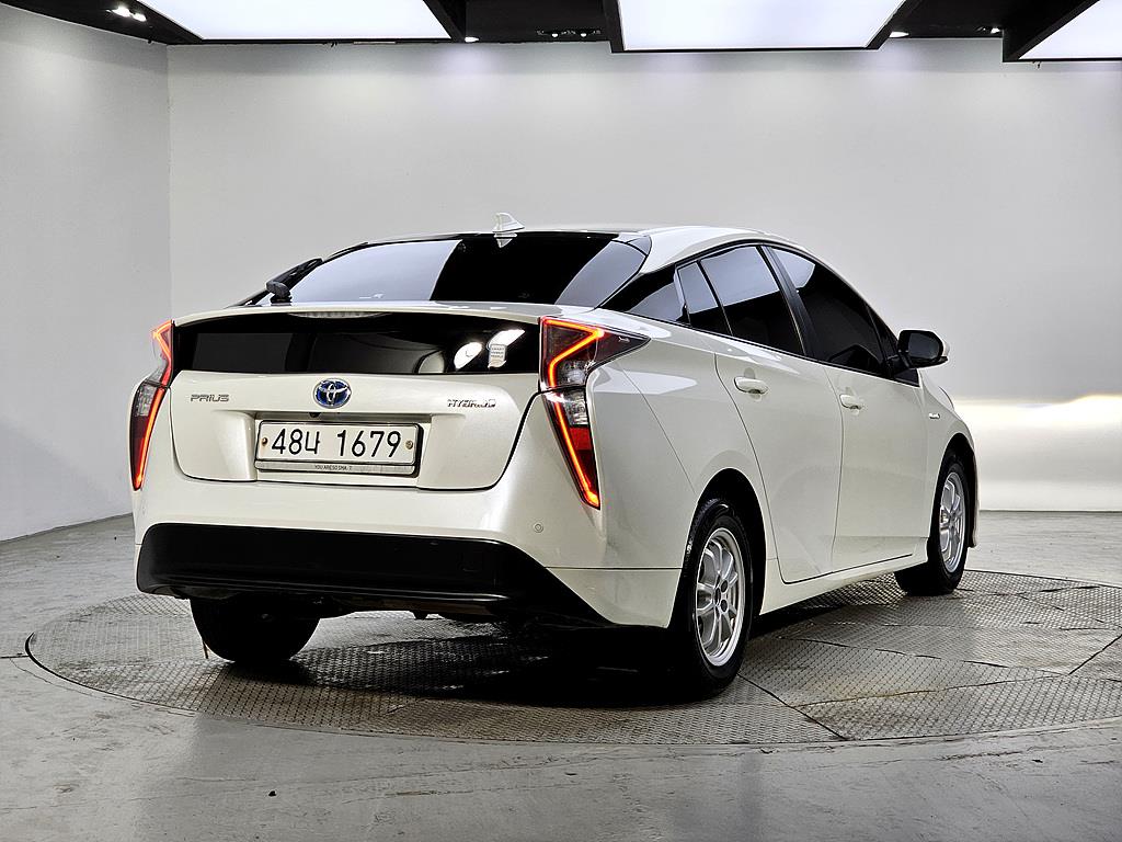 Toyota Prius - Vista 4