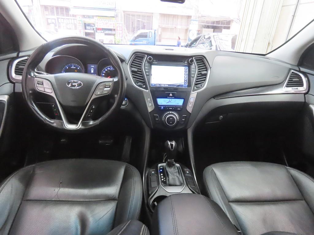 HYUNDAI Santa Fe - Vista 7