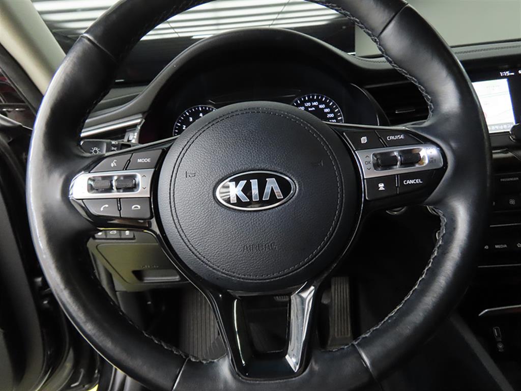 KIA K7 - Vista 8