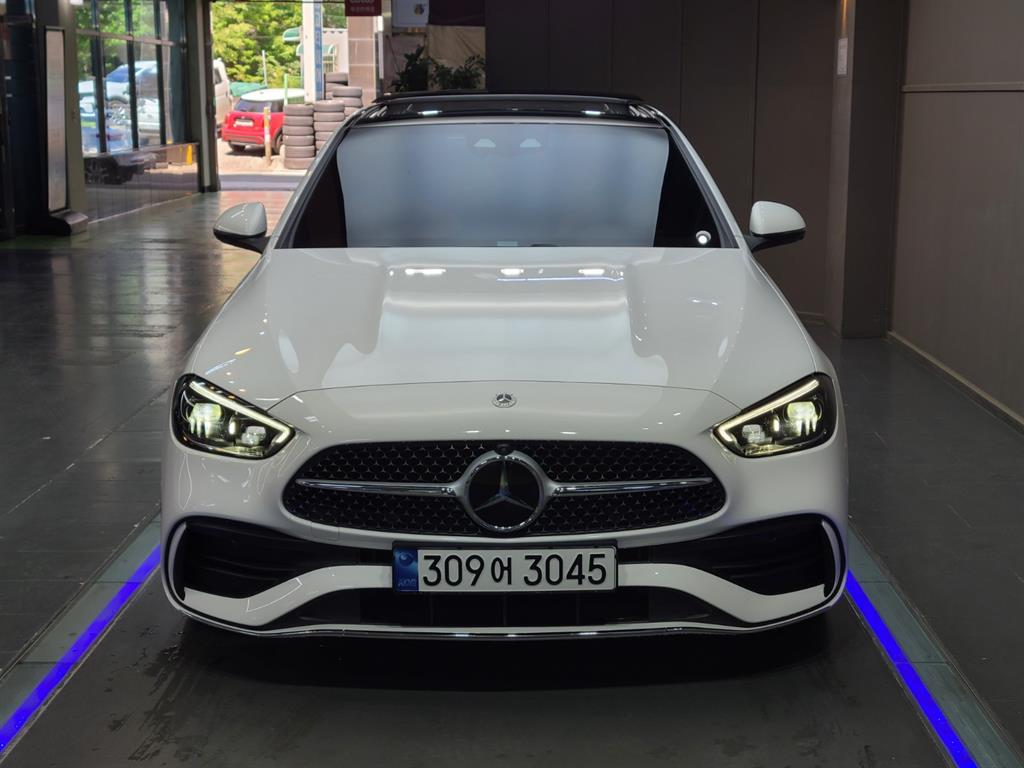 Mercedes Benz C Class - Vista 2