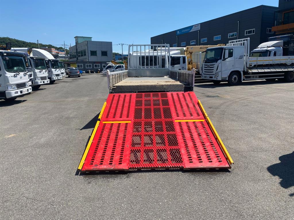 medium and large cargo Lekka - Vista 10