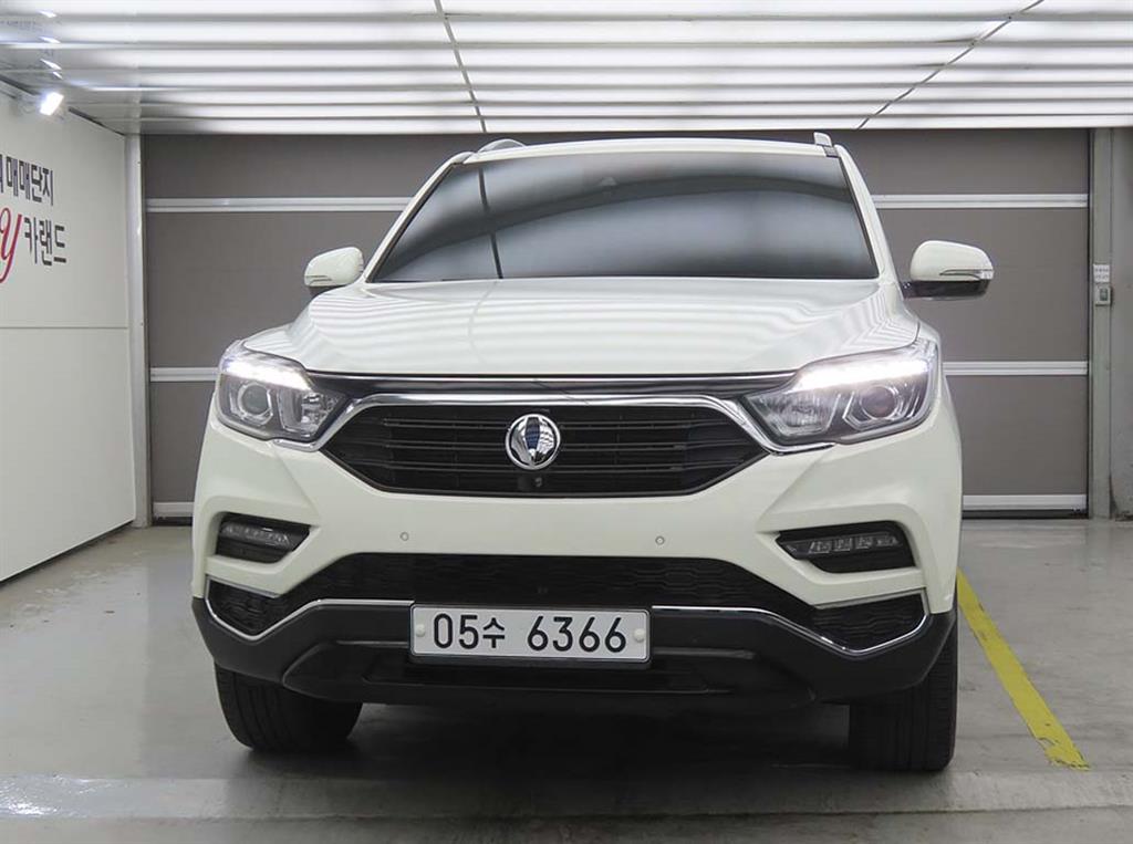 Ssangyong Rexton - Vista 2