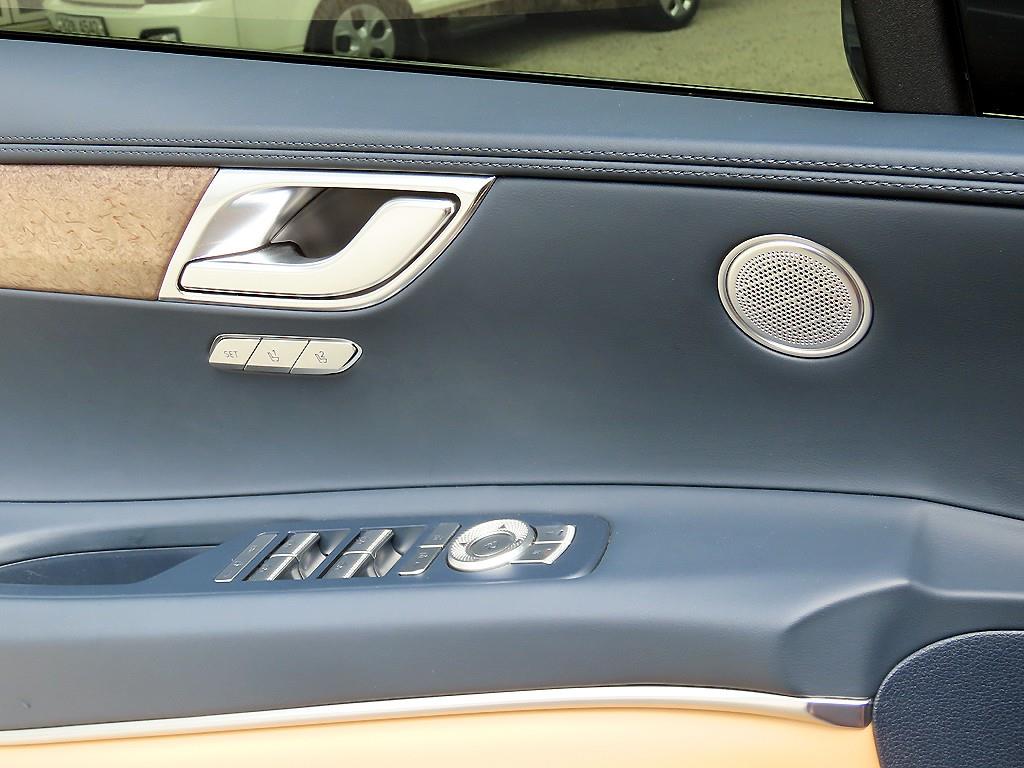 Genesis GV80 - Vista 12