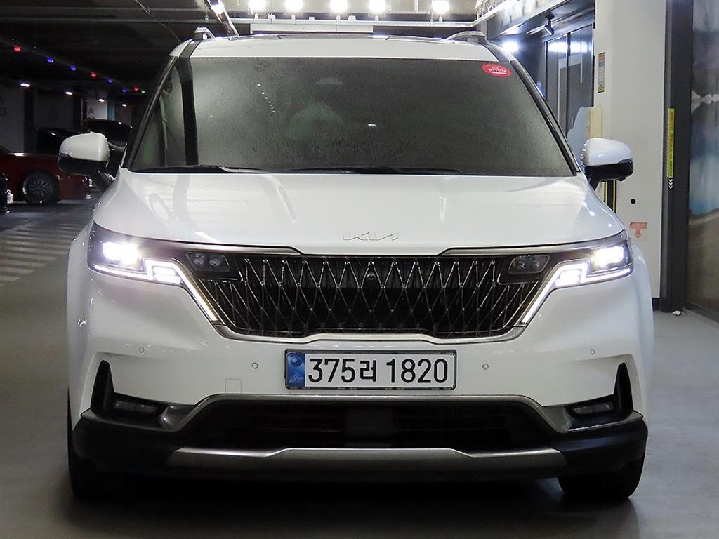 KIA Carnival - Vista 2