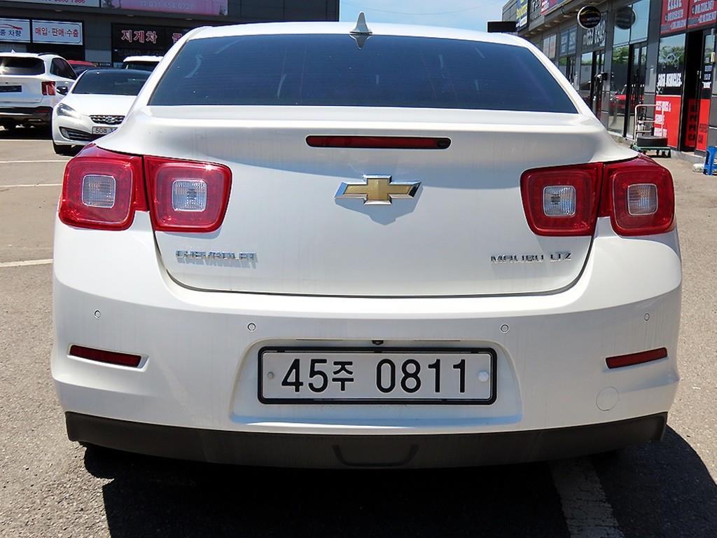 Chevrolet Malibu - Vista 4