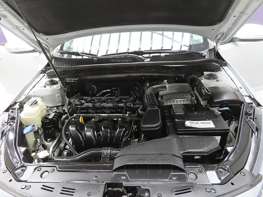 KIA K5 2011 - Importación desde Corea - HF Imports Iquique - Foto 8