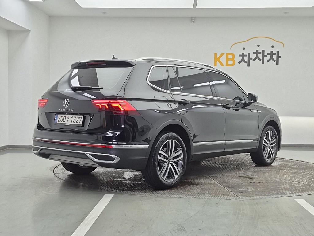 Volkswagen Tiguan - Vista 4