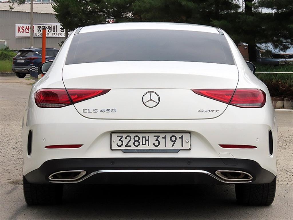 Mercedes Benz CLS Class - Vista 4