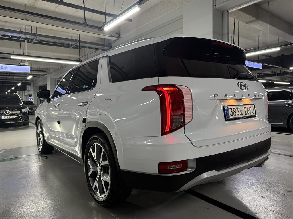 HYUNDAI Palisade - Vista 3