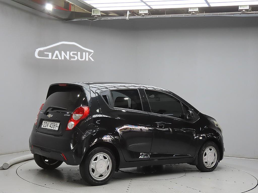 Chevrolet Spark - Vista 7