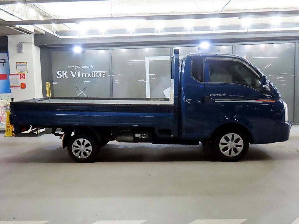 Small Truck Cargo (small) - Vista 3