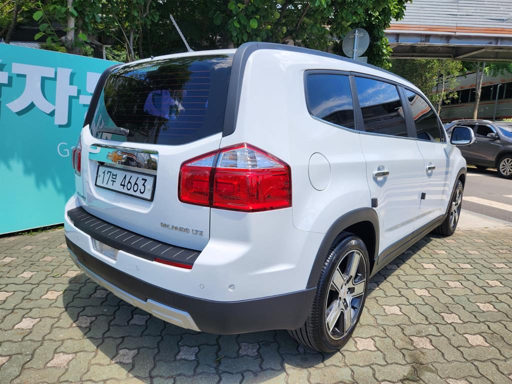 Chevrolet Orlando - Vista 3
