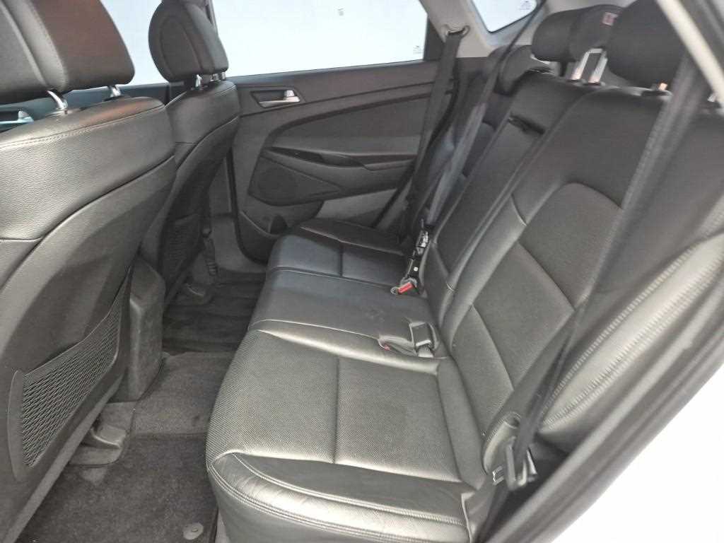 HYUNDAI Tucson - Vista 12
