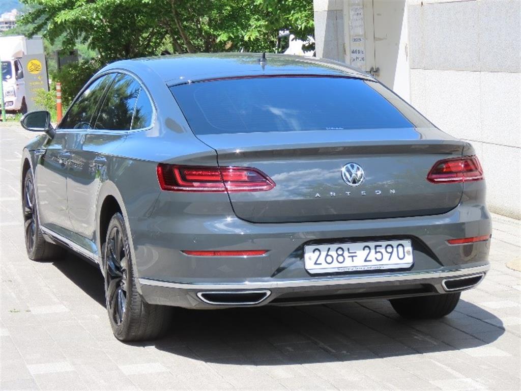 Volkswagen Arteon - Vista 7