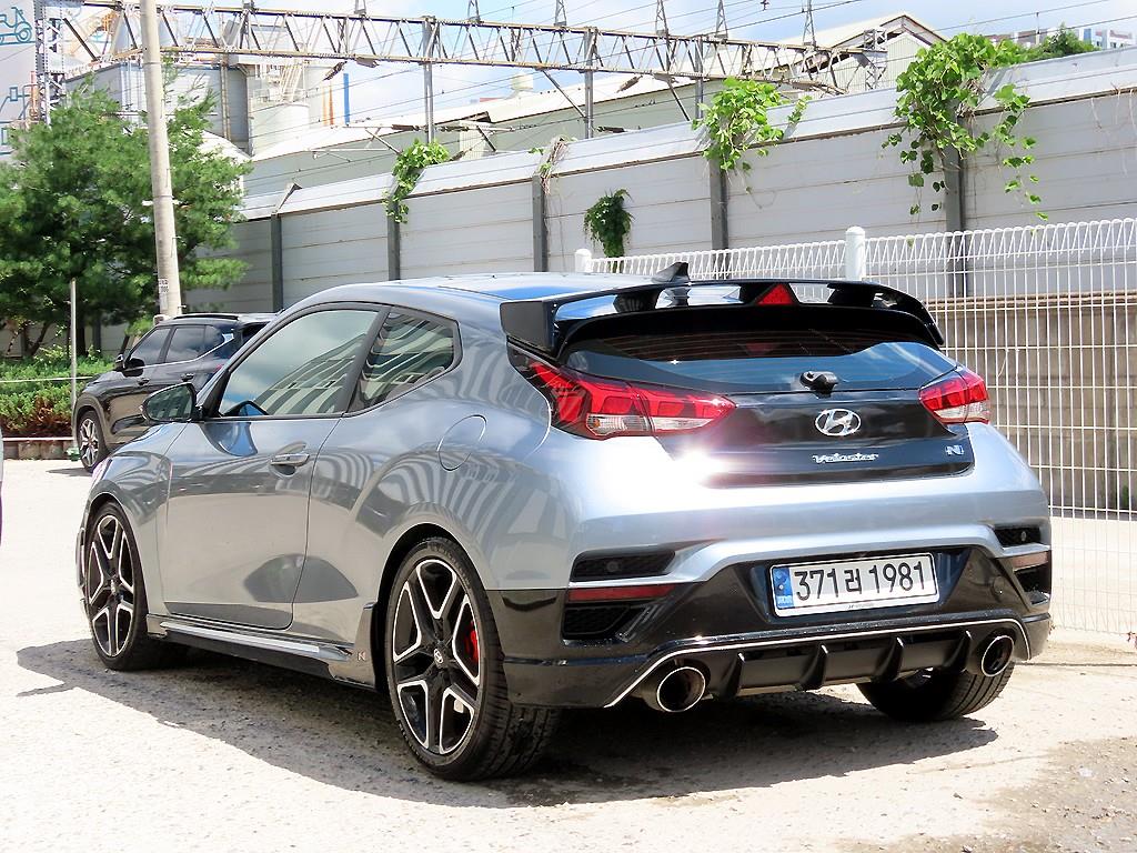 HYUNDAI Veloster - Vista 3