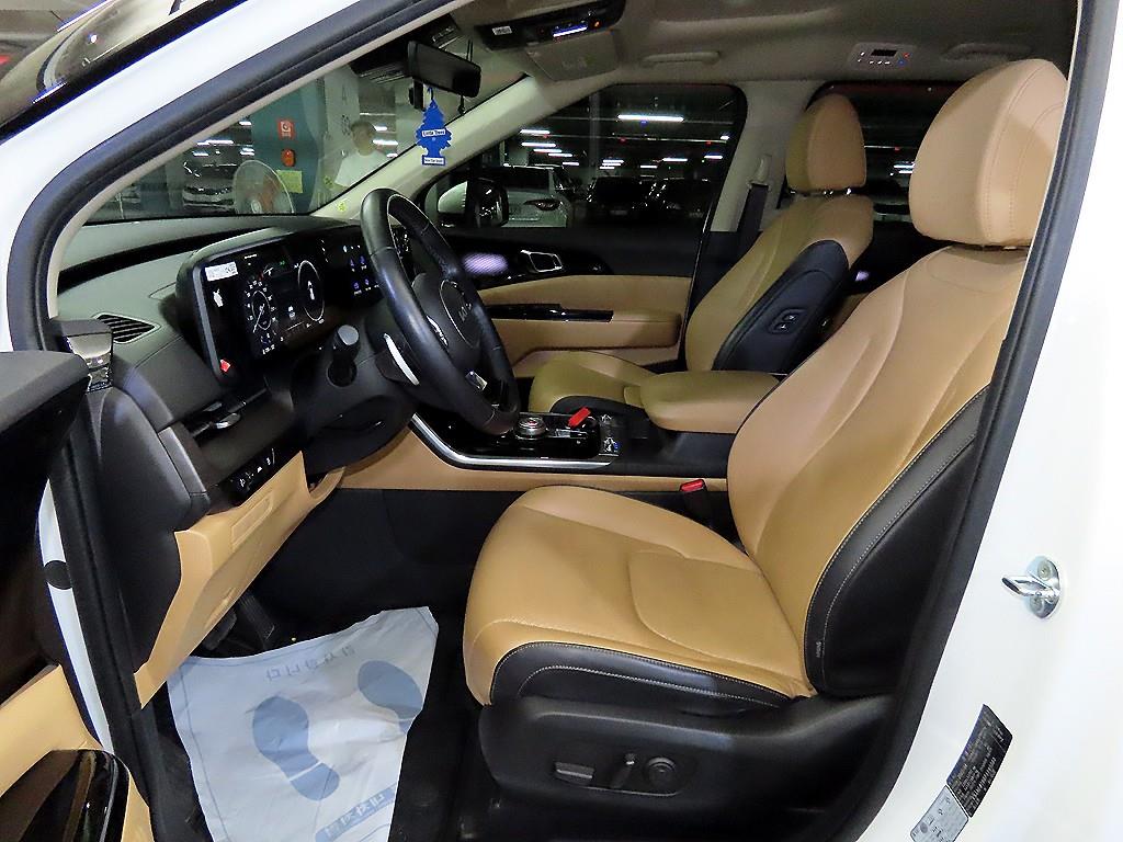 KIA Carnival - Vista 6