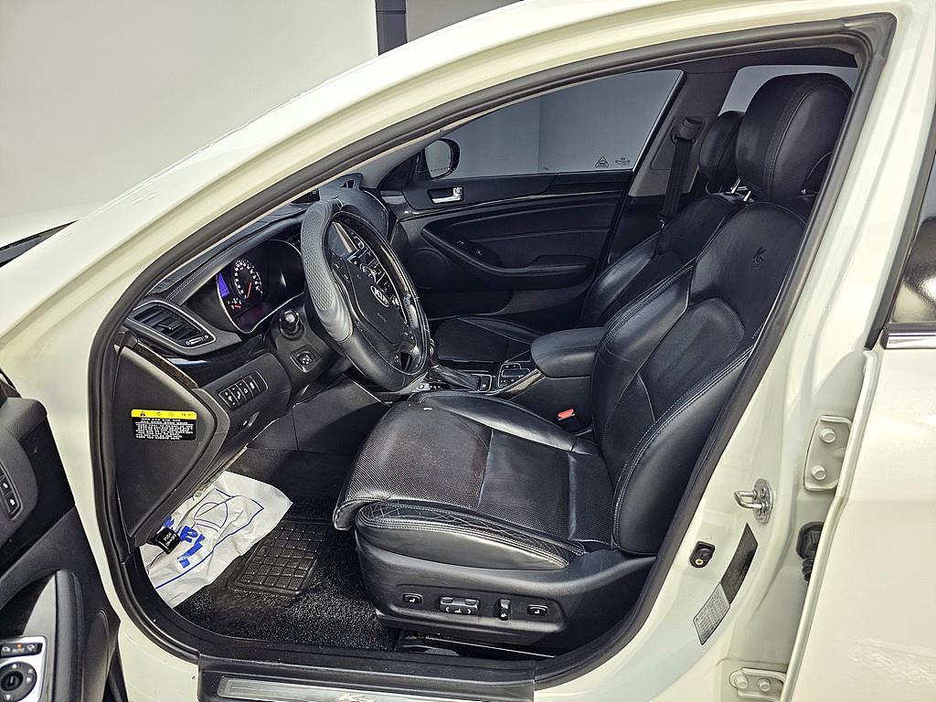 KIA K7 - Vista 8